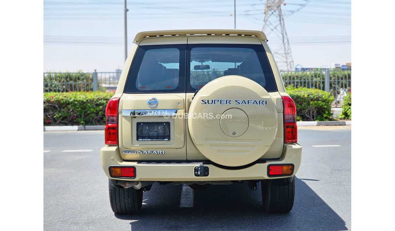 Nissan Patrol Super Safari GCC SPECS BEIGE COLOUR UNDER WARRANTY