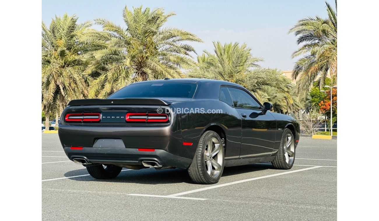 Dodge Challenger R/T DODGE CHALLENGER V8 MODLE 2018 5.7L