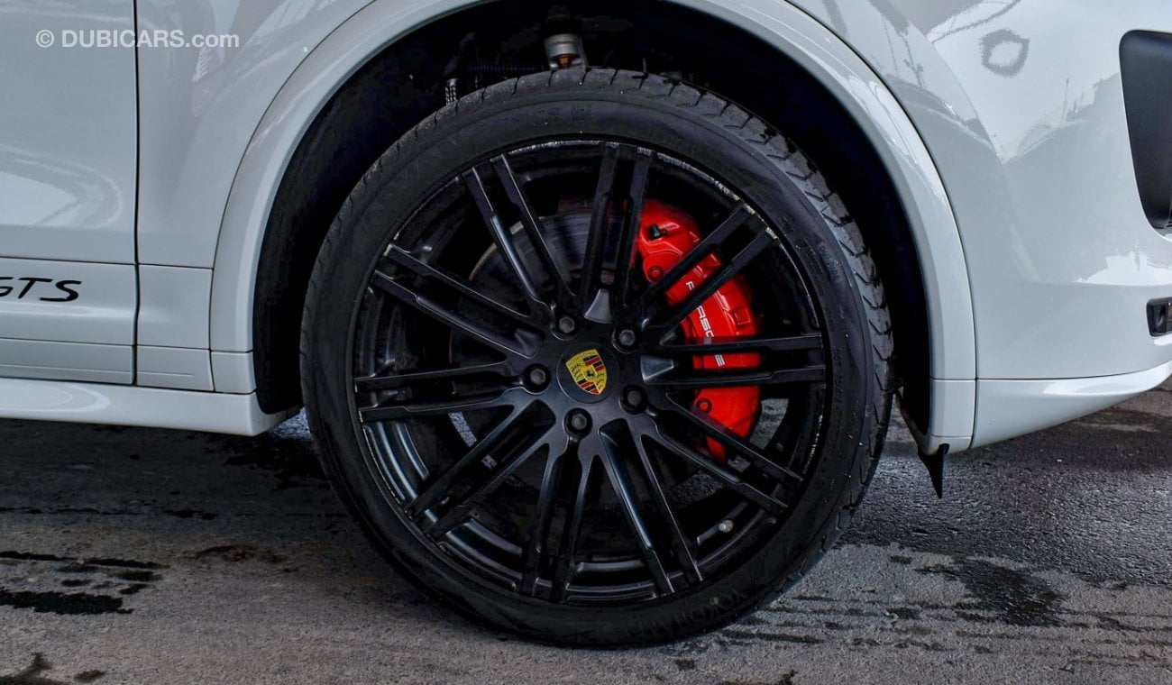 Porsche Cayenne GTS