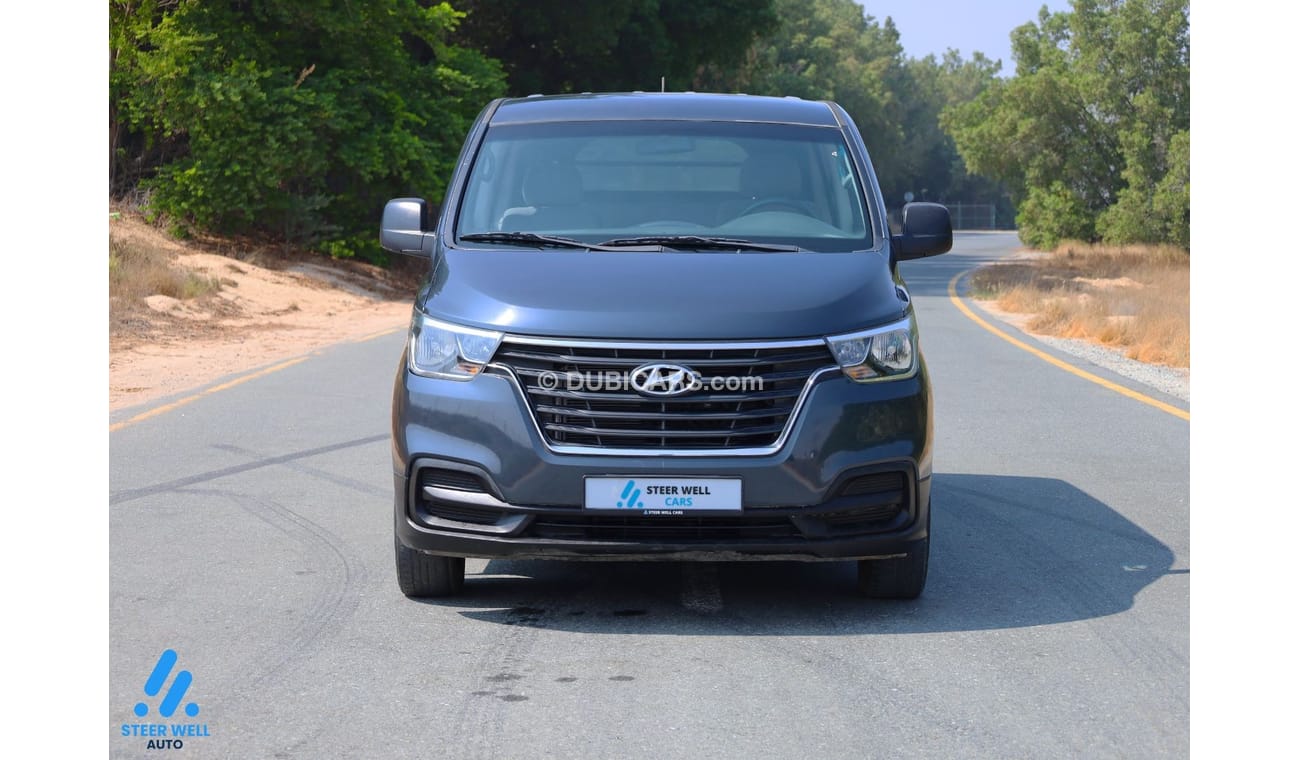 هيونداي H-1 GL Crew Van / Good Condition / Attractive Deals / 2.5L RWD / GCC / Book Now