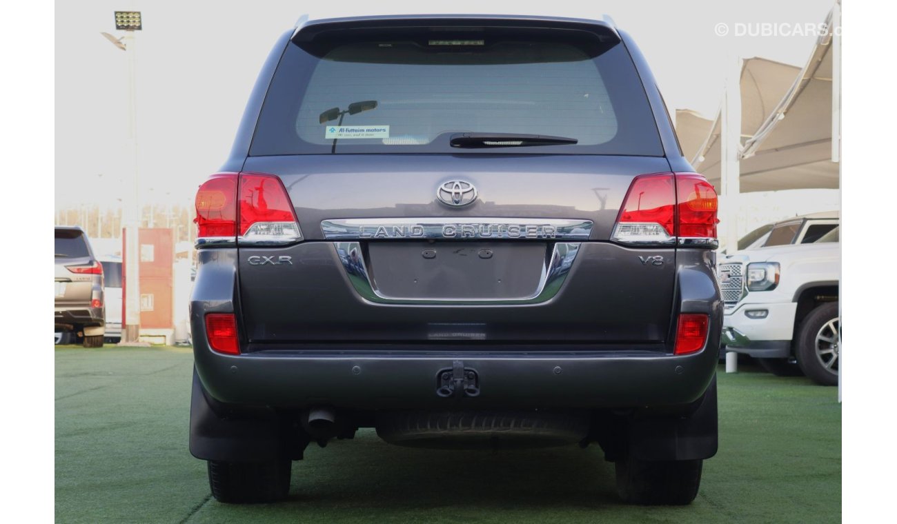 Toyota Land Cruiser GXR