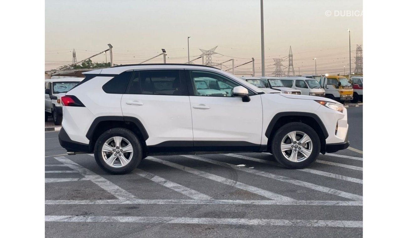 تويوتا راف ٤ 2021 Toyota Rav4 XLE 2.5L V4 Push Start Electric Seat -  UAE PASS