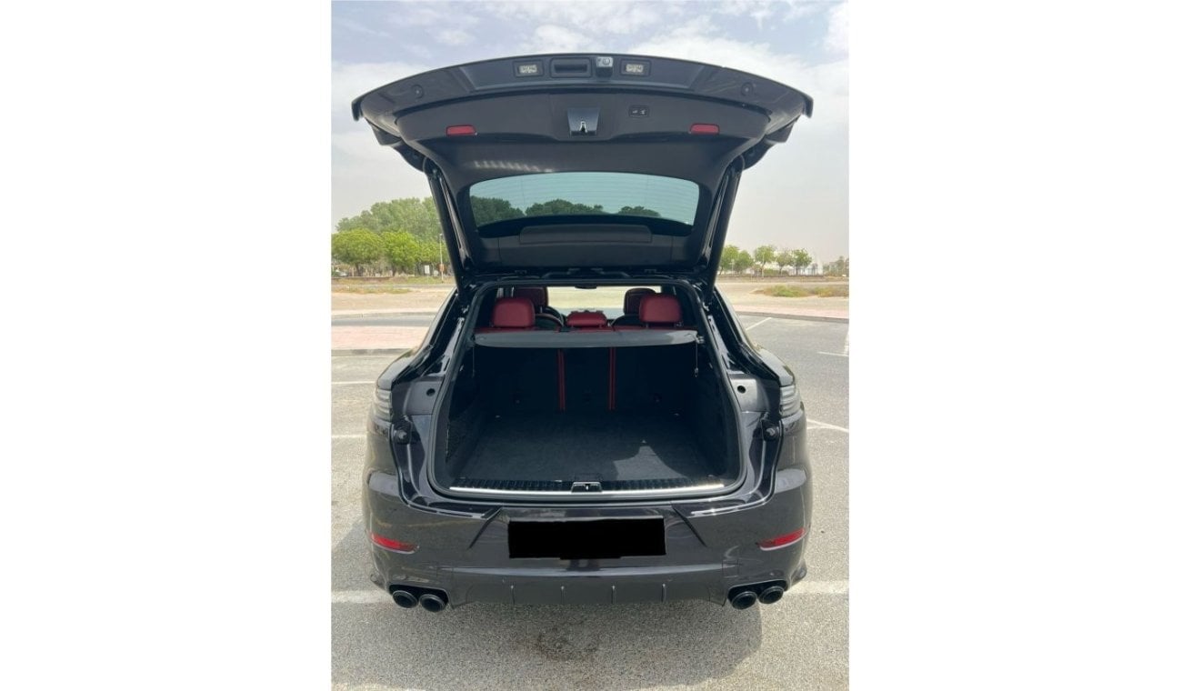 بورش كايان جي تي أس 2021 PORCSHE CAYENNE GTS // GCC SPEC // 52300 KM - CLEAN TITLE - ACCIDENT FREE