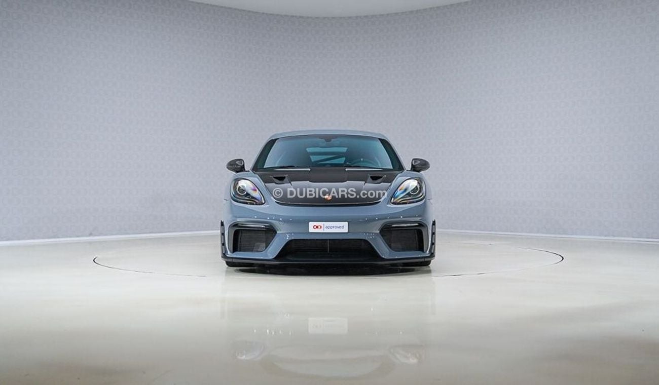 بورش كايمان 718 GT4 RS Weissach - AED 14,190 P/M - Warranty till 01/2025