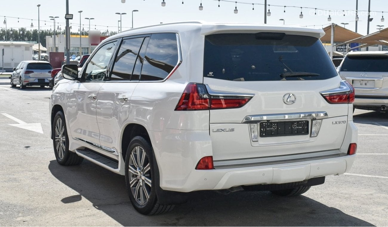 Lexus LX570