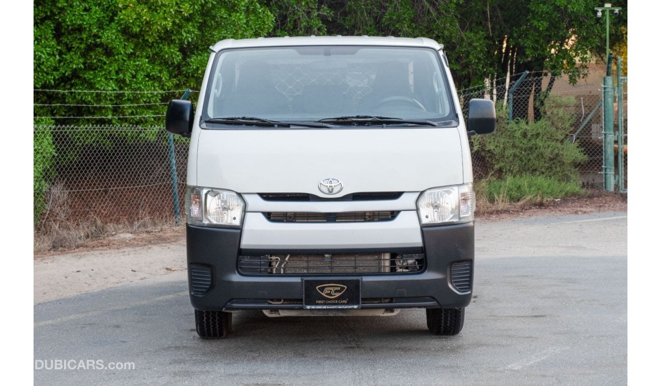 Toyota Hiace 2021 | TOYOTA HIACE | STD-ROOF DELIVERY VAN | GCC | T25139