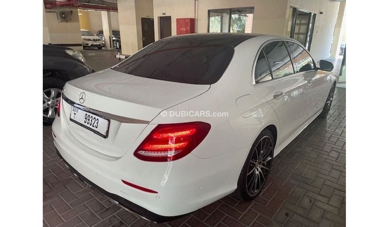 Mercedes-Benz E300 AMG E300 FULL OPTION 2017 GCC GARGASH SINGLE OWNER LOW MILEAGE IN MINT CONDITION