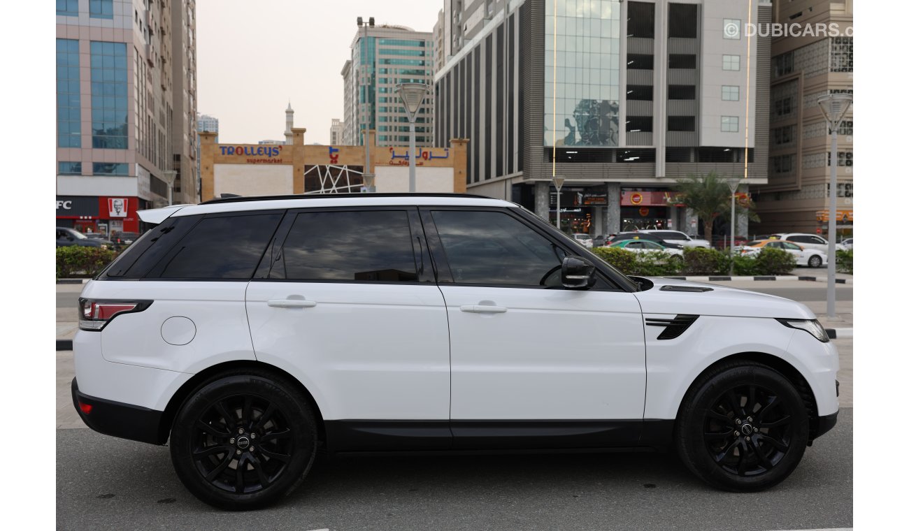 Land Rover Range Rover Sport HSE No Accidents|Clean Title| Full Option