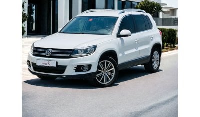 Volkswagen Tiguan VOLKSWAGEN TIGUAN 2.0 TREND FUN 2016 | GCC SPECS | LOW MILEAGE | 0% DOWNPAYMENT