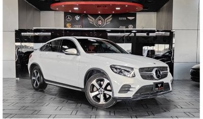 مرسيدس بنز GLC 300 AED 2,400 P.M | 2019 MERCEDES-BENZ GLC 300 AMG INTERIOR  COUPE | GCC | UNDER WARRANTY