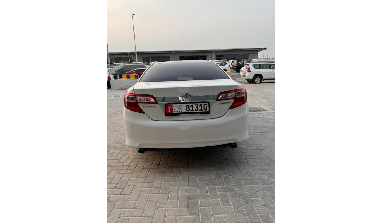 Toyota Camry Limited