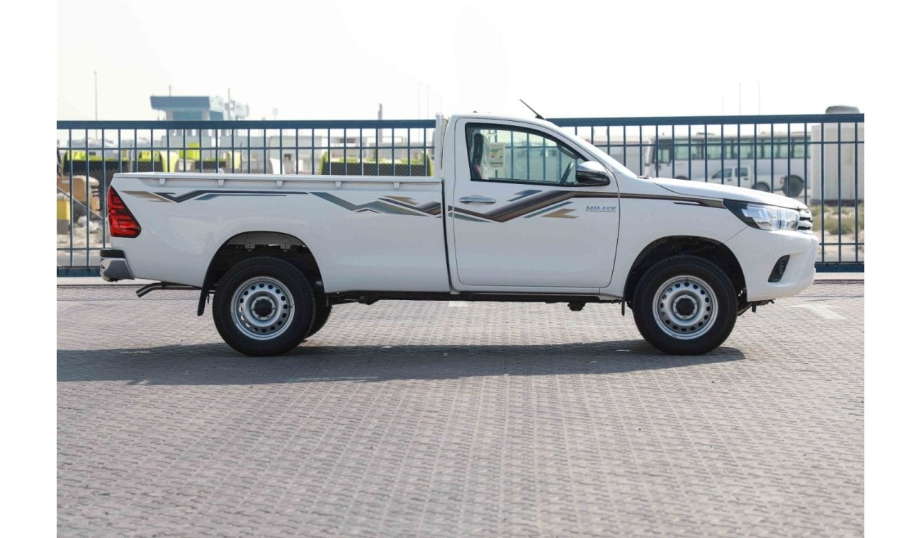 Toyota Hilux 2024 Toyota Hilux 4X4 Singel Cab 2.7 GLX - Super White inside Red | Export Only