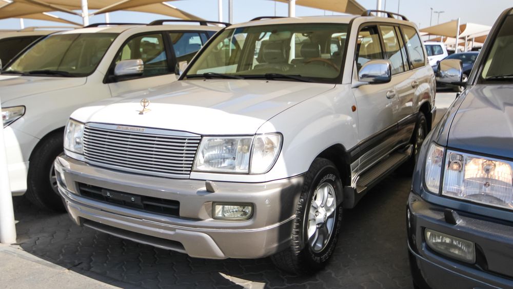 Toyota Land Cruiser Gx R For Sale Aed 45 000 White 05