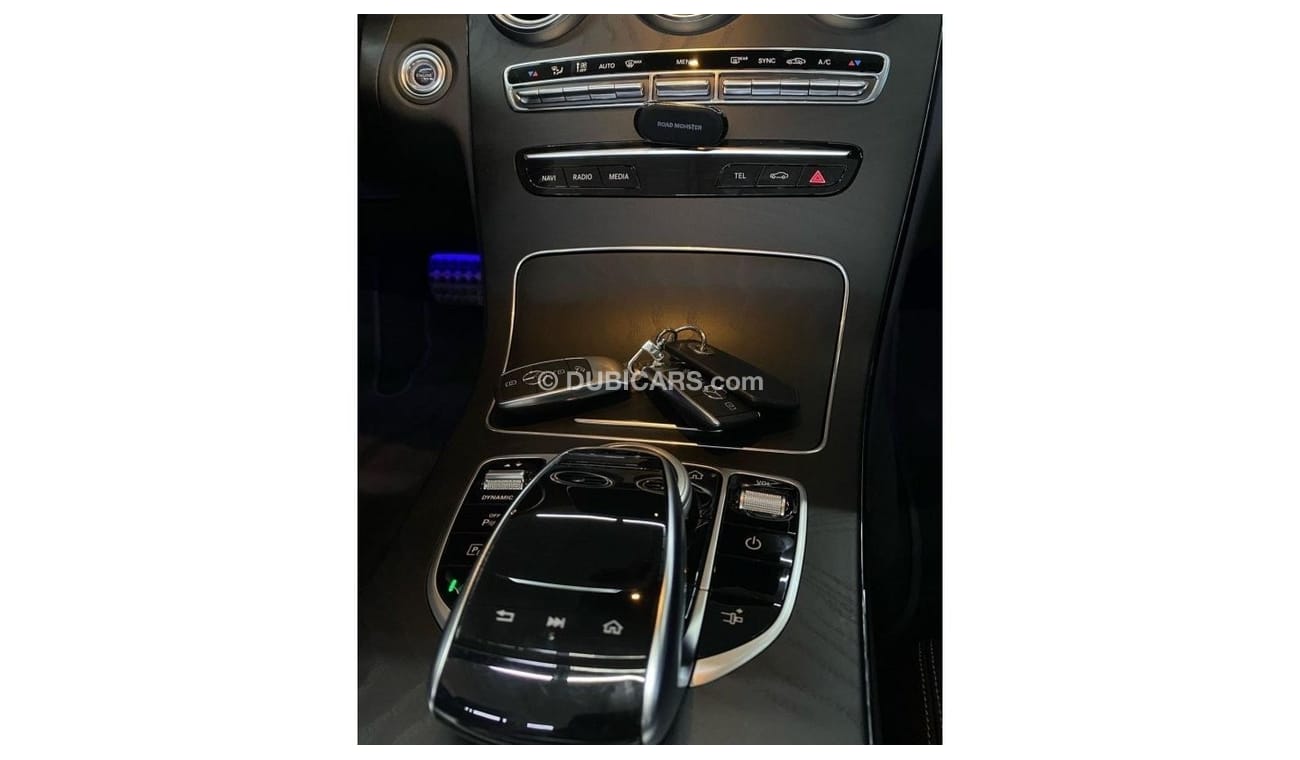 مرسيدس بنز C200 MERCEDES C200 CABIROLET /2023/FULL OPTION/KOREA SPECS