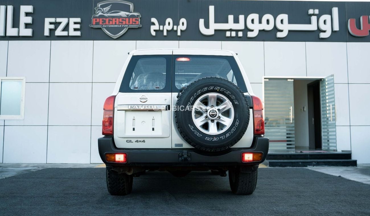 Nissan Patrol Safari Nissan patrol safari 2023 GCC 4.8 PETROL