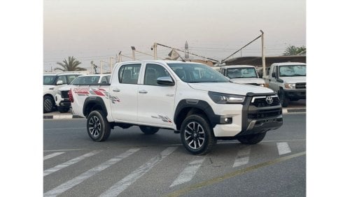 Toyota Hilux 2021 Toyota Hilux Adventure 2.7L V4 - AWD 4x4 - Push Start  Power window - Patrol - 83,000 km