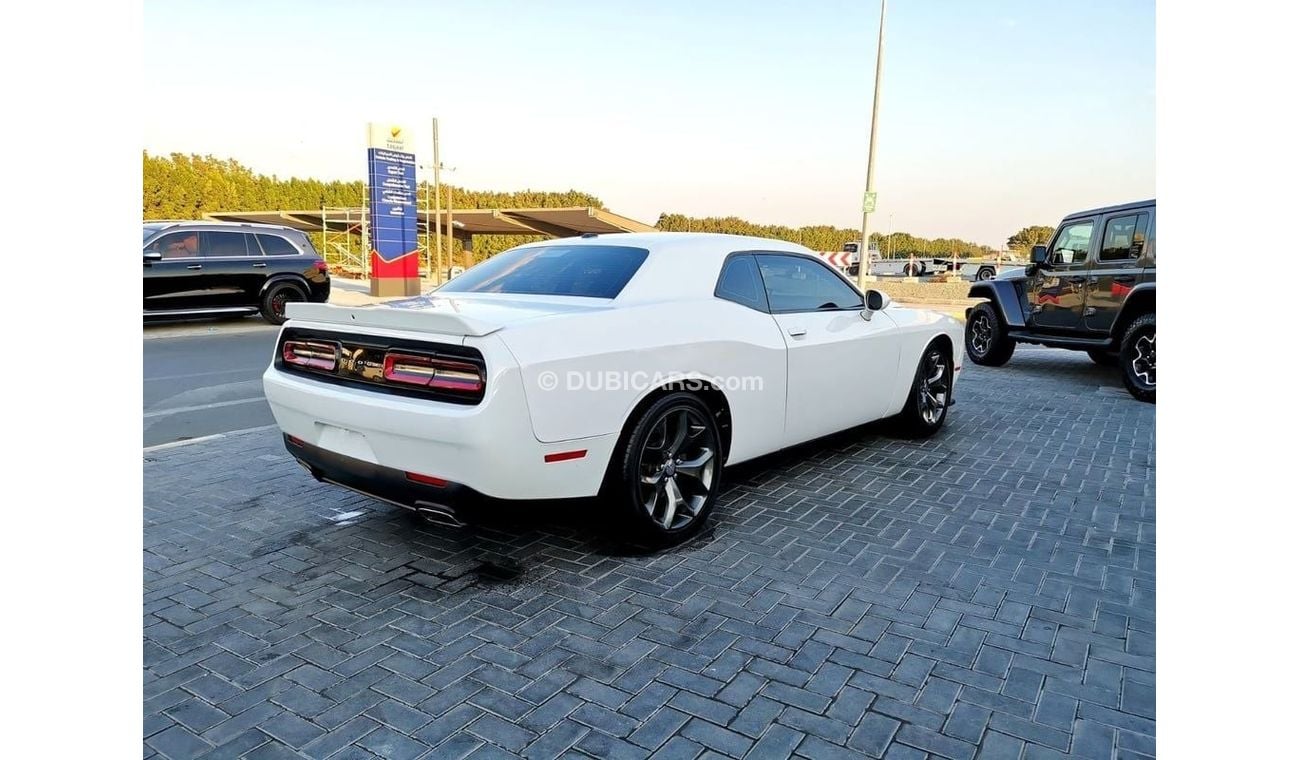 Dodge Challenger Dodge Challenger - 2015 - White