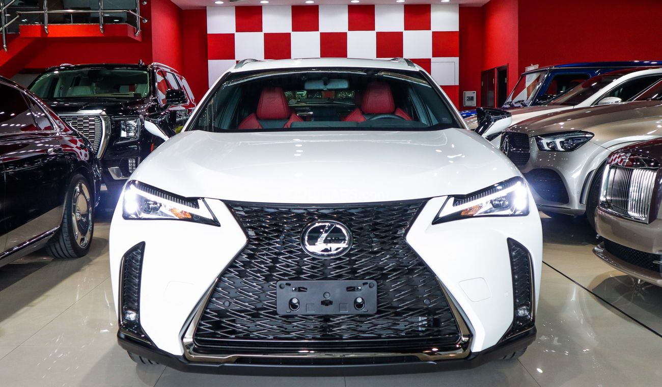 Lexus UX200