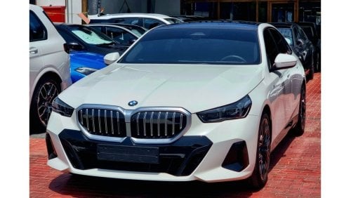 بي أم دبليو 520i M Sport 5 years Warranty & Service 2024 GCC