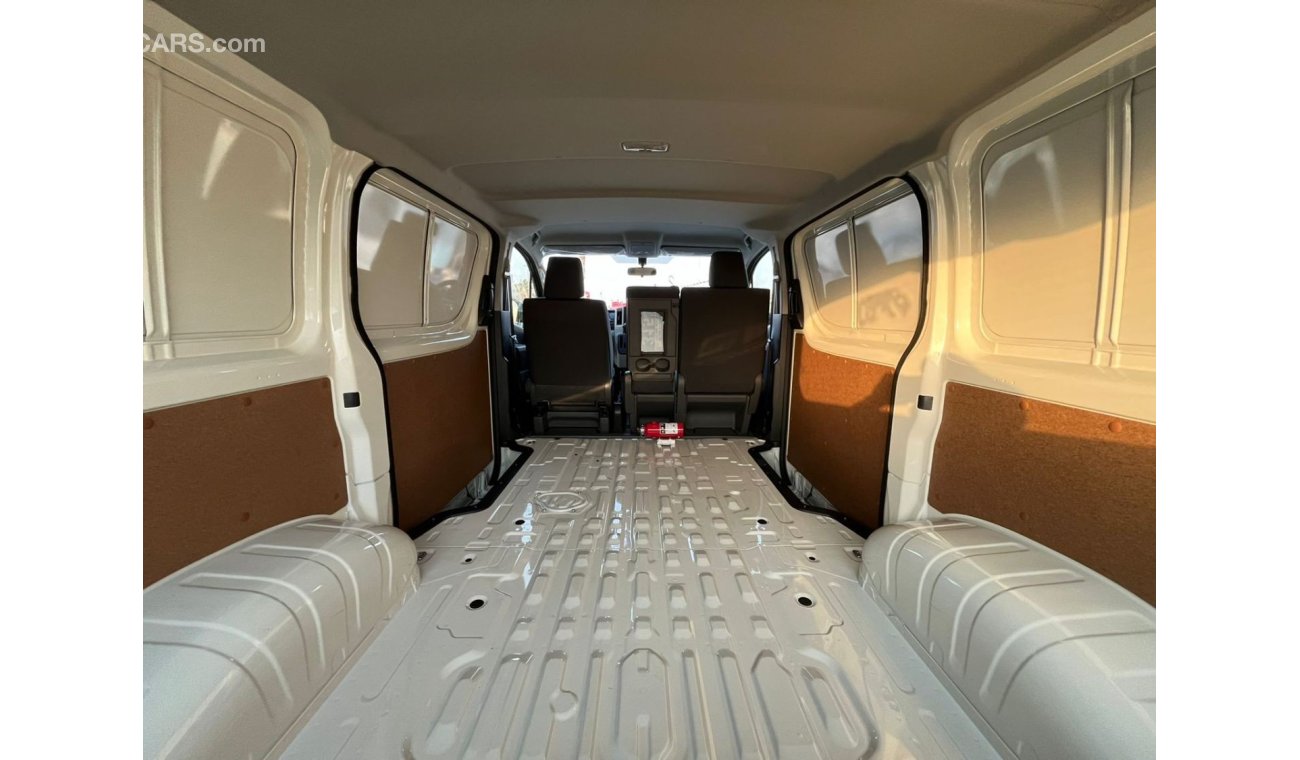 Toyota Hiace HIACE CARGO STANDARD ROOF 3.5L V6 AT