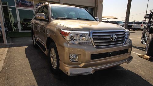 Toyota Land Cruiser VXR V8 5.7