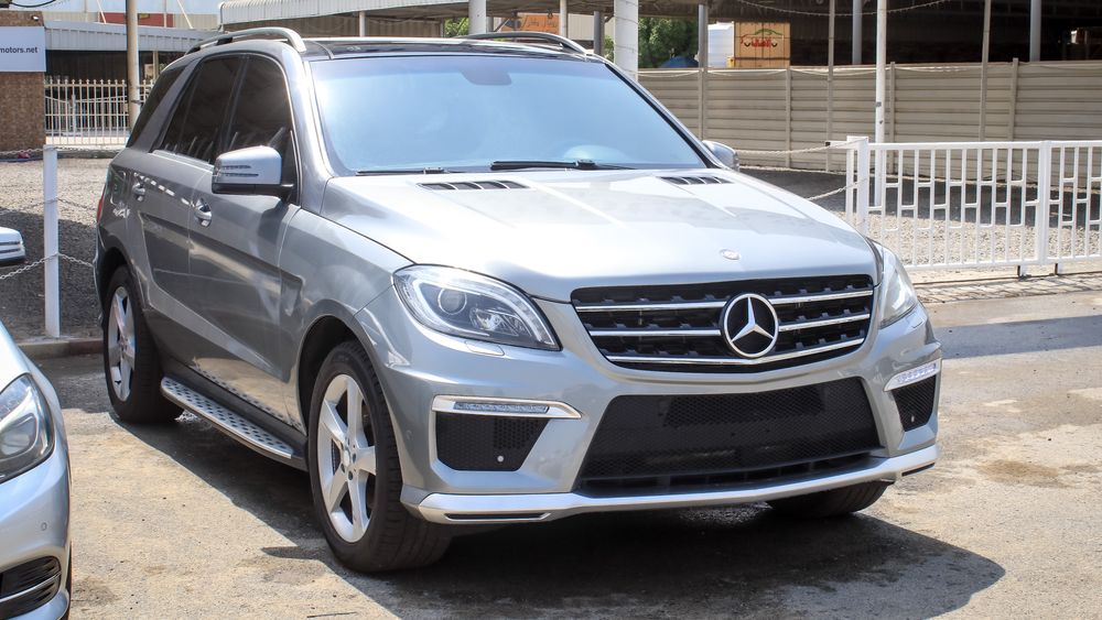 Mercedes Benz Ml 350 Bluetec Import Japan Diesel For Sale Aed 76 000 Grey Silver 2013