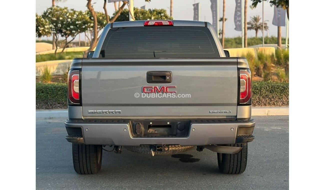 GMC Sierra 1500 Denali 6.2L (420 HP)