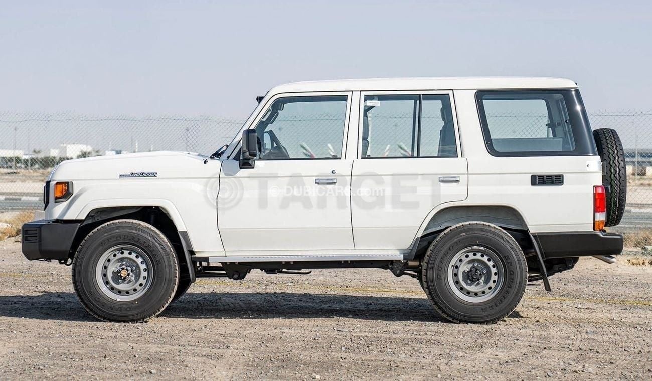 Toyota Land Cruiser Hard Top LC76 4.2L V6 DIESEL 2024