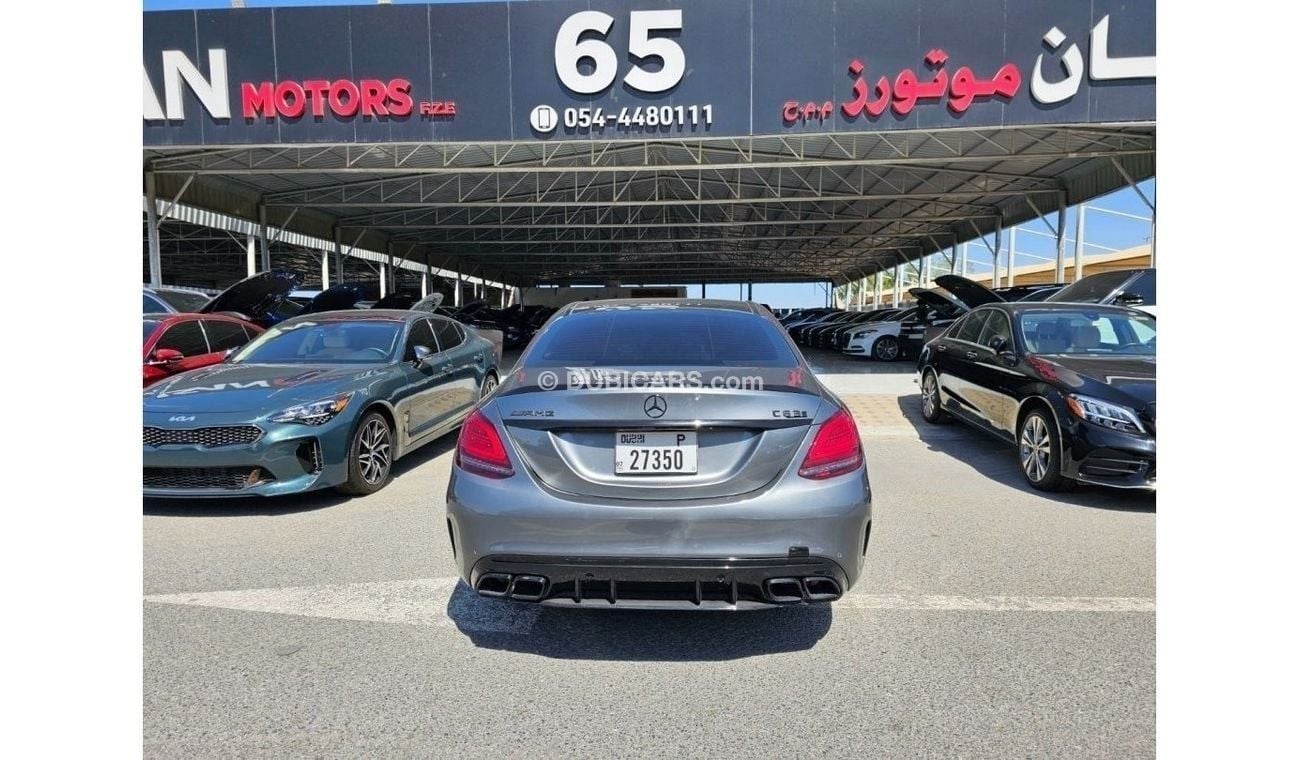 مرسيدس بنز GLC 63 S AMG