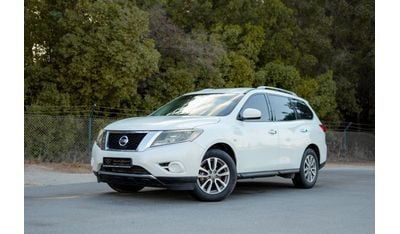 Nissan Pathfinder S 3.5L (260 HP) 4WD 2015 | NISSAN PATHFINDER | 4WD S V6 | FULL NISSAN SERVICE HISTORY | GCC SPECS | 