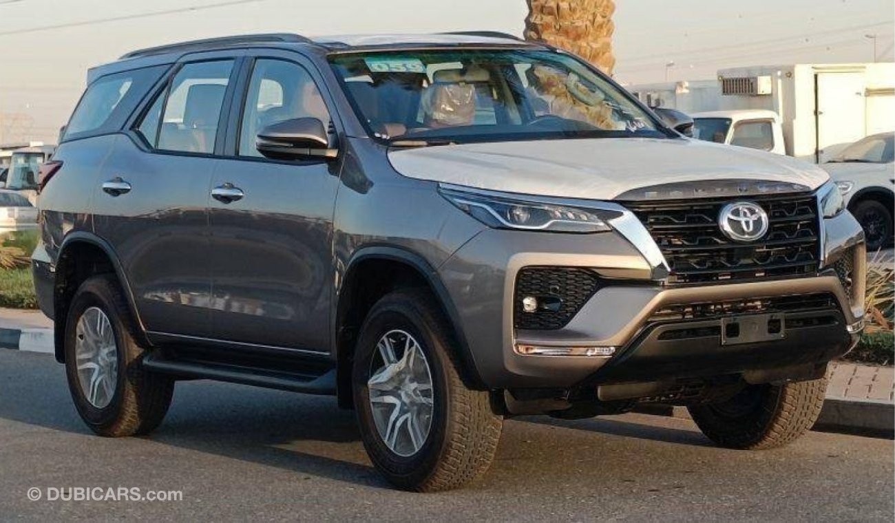 تويوتا فورتونر Toyota Fortuner 2.4L diesel v4 2024