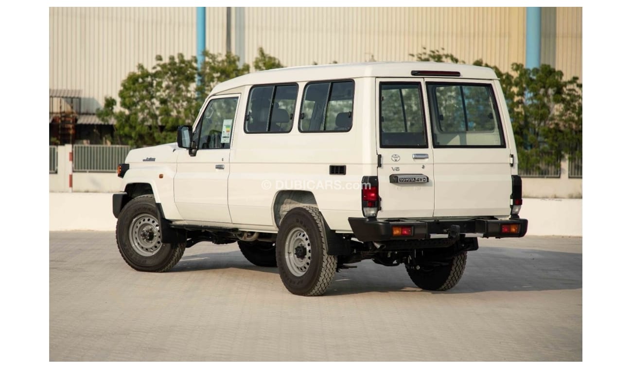 Toyota Land Cruiser Hard Top 2024 Toyota LC78 4.0 Hard Top 3DR - White Inside Bluish Grey