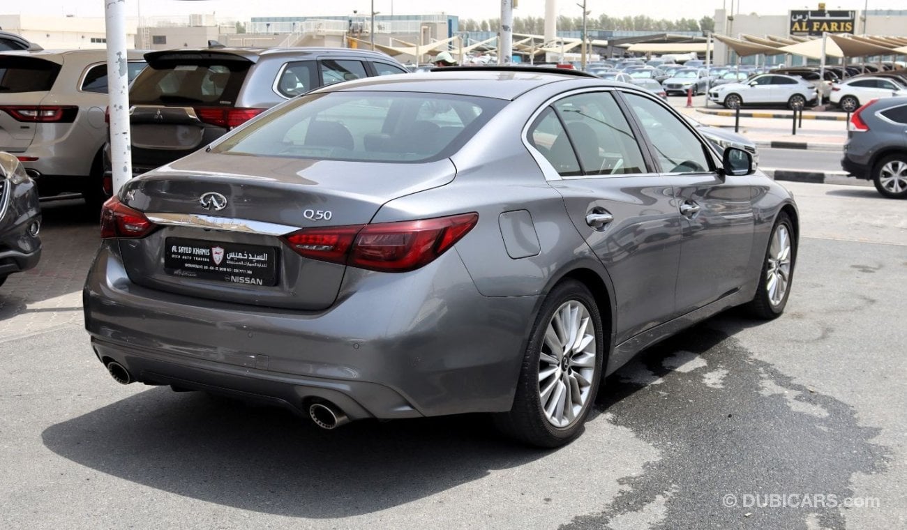 Infiniti Q50 Sport ACCIDENTS FREE - GCC - FULL OPTION - 3000 CC - PERFECT CONDITION INSIDE OUT