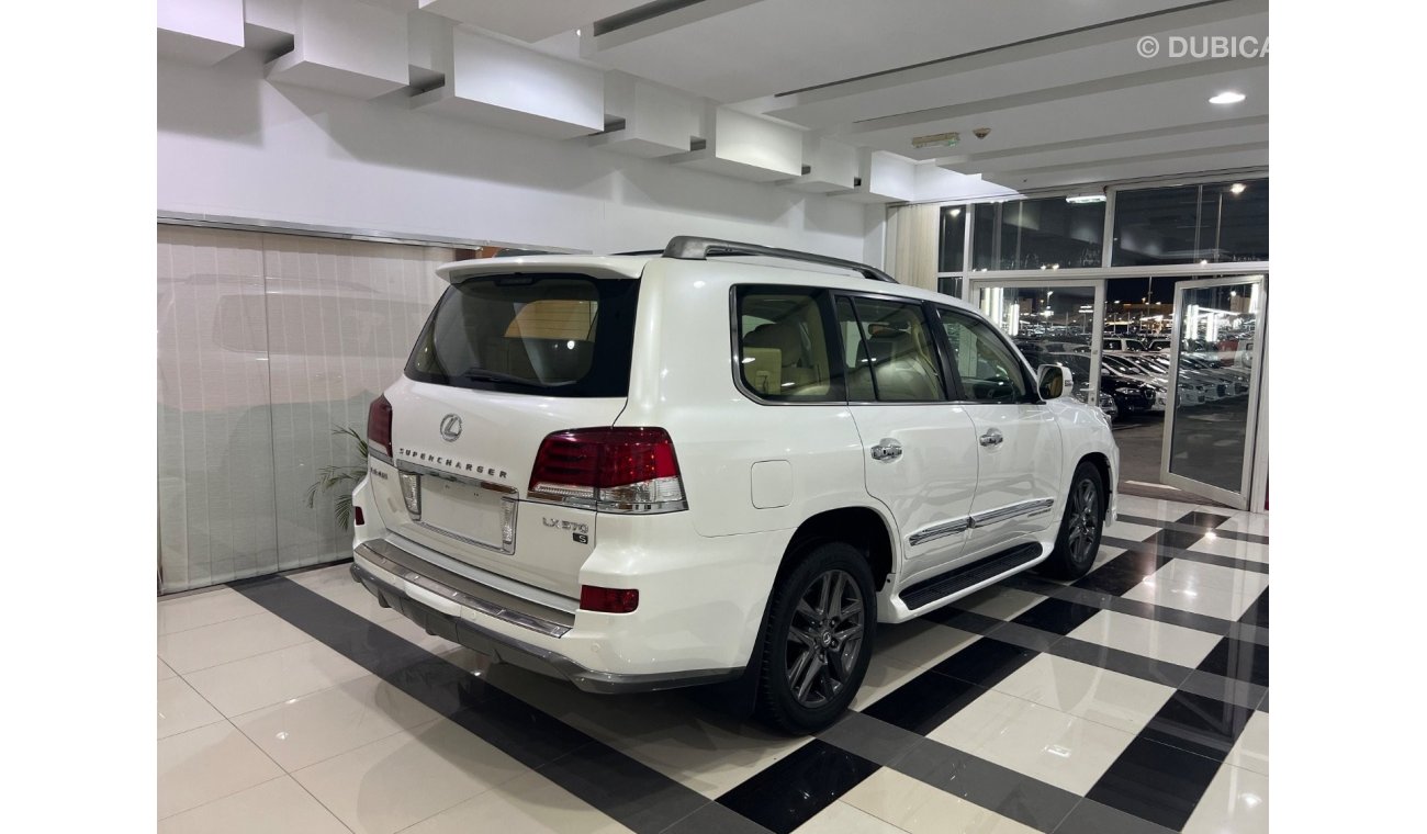 Lexus LX570 Platinum