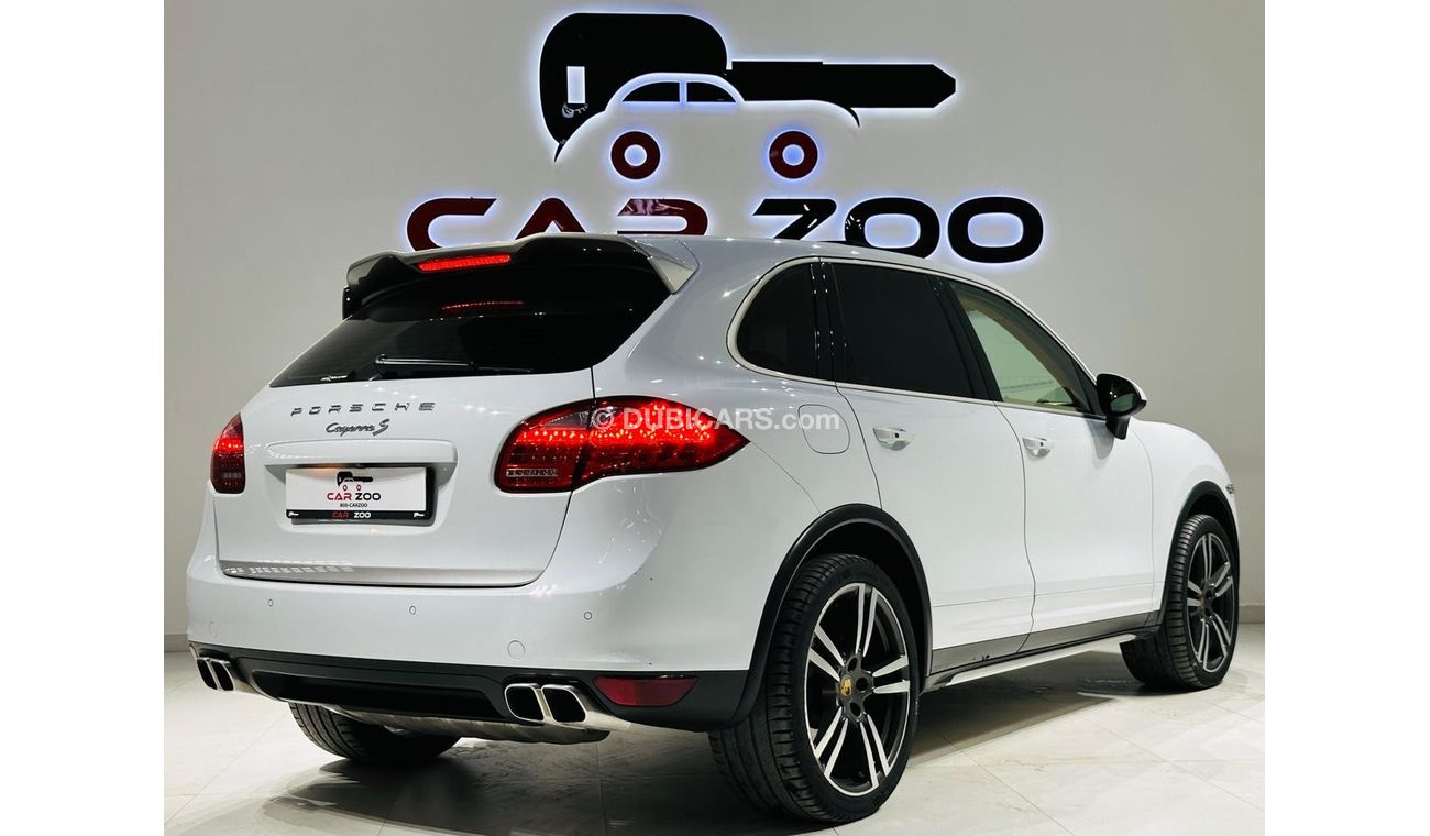 Porsche Cayenne Std 3.0L