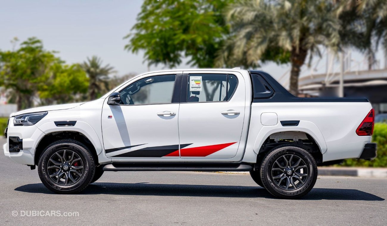 تويوتا هيلوكس GR Sport 2.8L DSL AT 2024YM