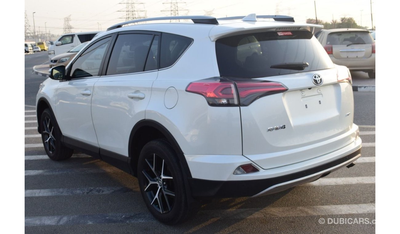 تويوتا راف ٤ Toyota RAV4 White 2017