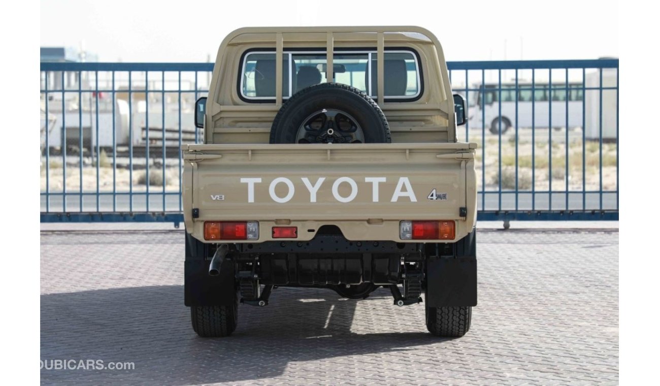 Toyota Land Cruiser Pick Up 2024 Toyota LC79 4X4 Double Cab 4.5 V8 - Beige inside Beige | Export Only