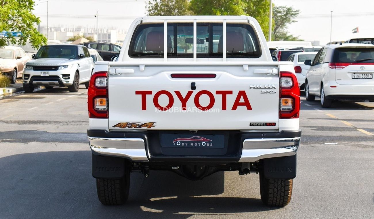 Toyota Hilux SR5 2.4L 4X4 Diesel M/T