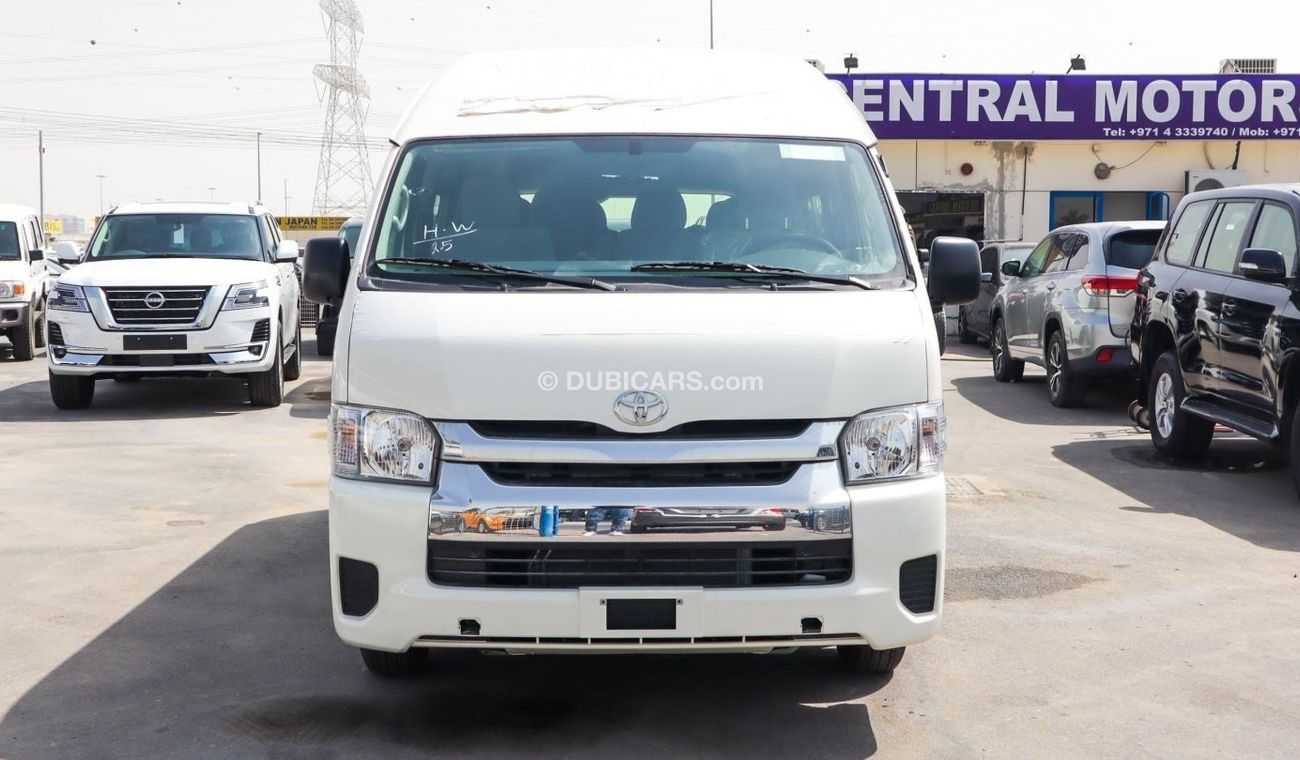 Toyota Hiace Left hand drive Hi Roof diesel manual full seats