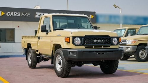 Toyota Land Cruiser Pick Up Toyota Land Cruiser Pickup 4.0Ltr SINGLE CABIN WITH DIFFLOCK POWER WINDOWS MY2024-BIEGE