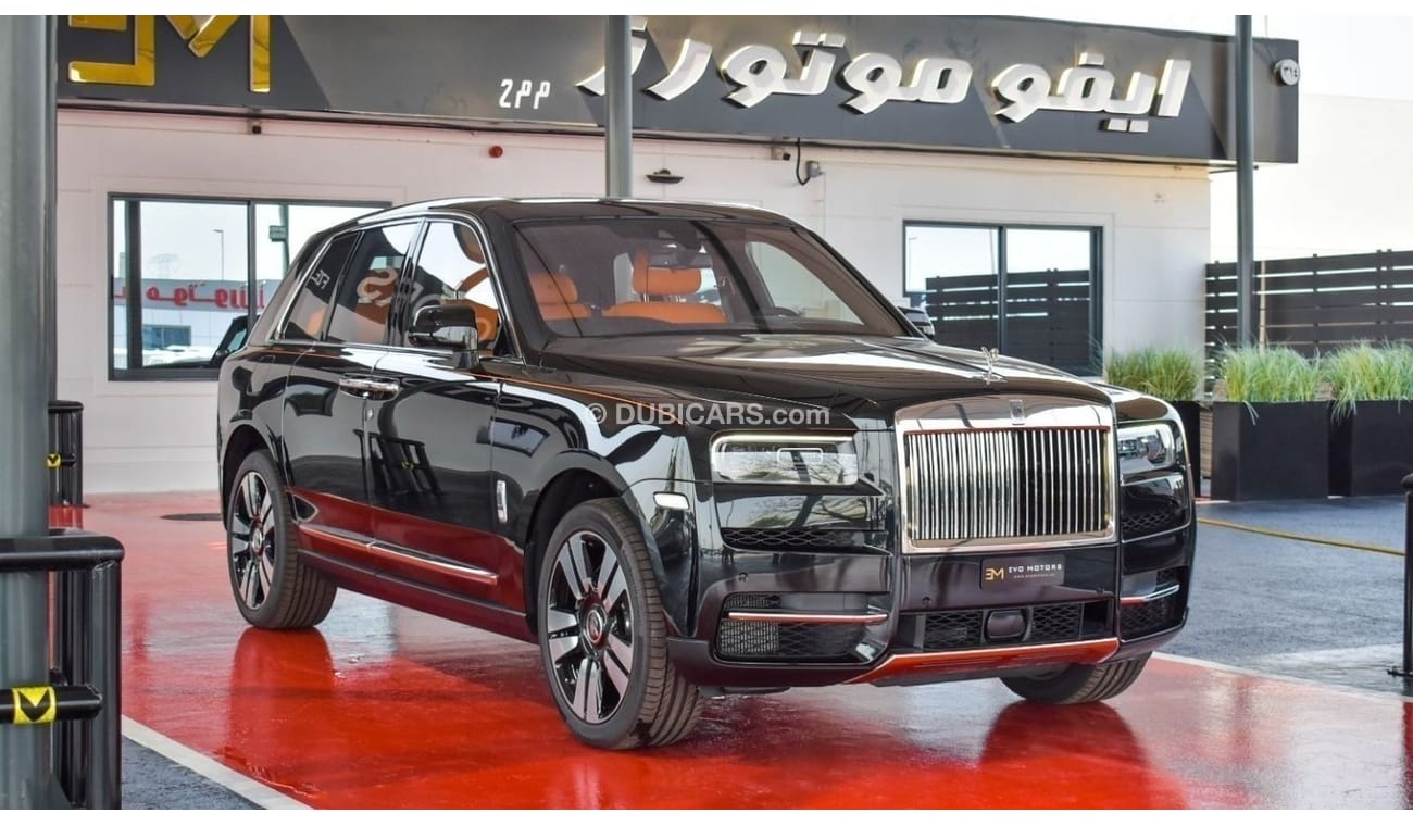 Rolls-Royce Cullinan Starlight*Nightvision*5Seats*Head-Up Disp*Massage Seats*Rear Theatre + Warranty & Service on demand