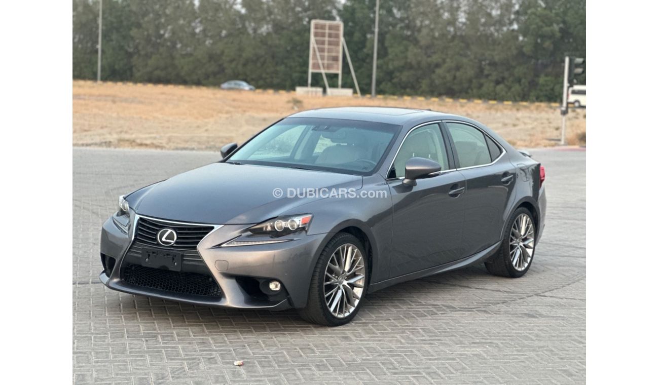 Lexus IS 200 MODEL 2016 car perfect condition inside perfect condition inside and outside