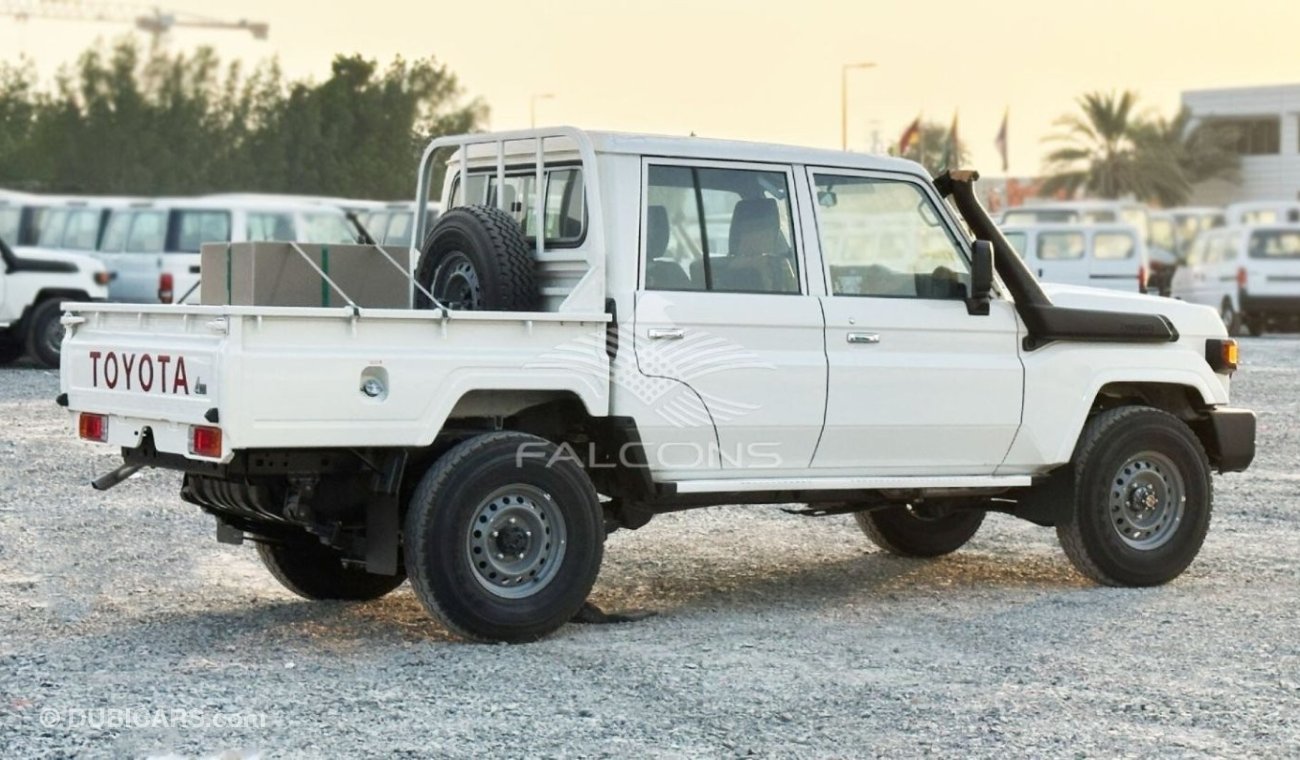 تويوتا لاند كروزر بيك آب 79 DOUBLE CABIN PICKUP 4.2L V6 6-SEATER MT