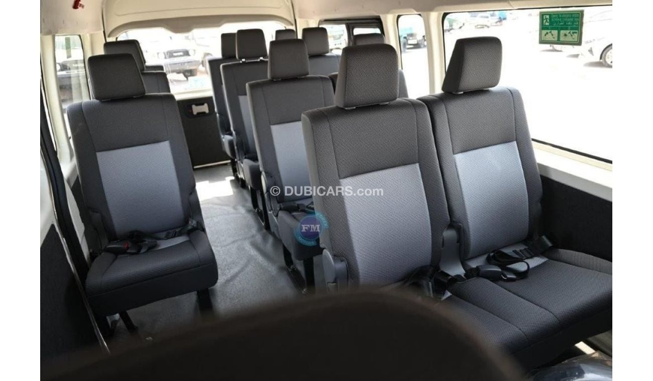 Toyota Hiace High Roof 3.5L Petrol 13 - Seater Manual