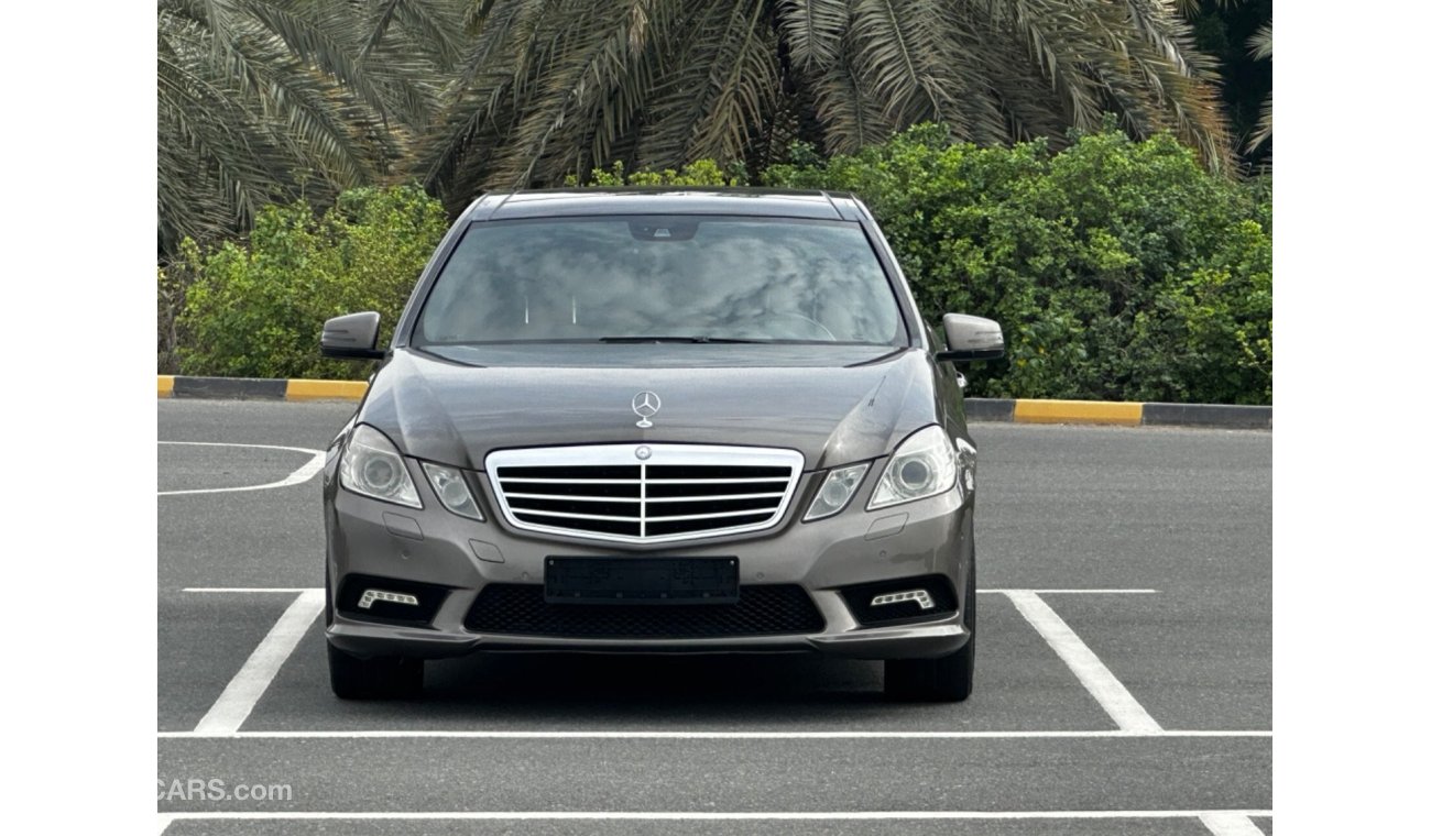 Mercedes-Benz E 250 MODEL 2010 GCC CAR PERFECT CONDITION FULL OPTION PANORAMIC ROOF LEATHER SEATS FULL ELECTRIC CONTROL