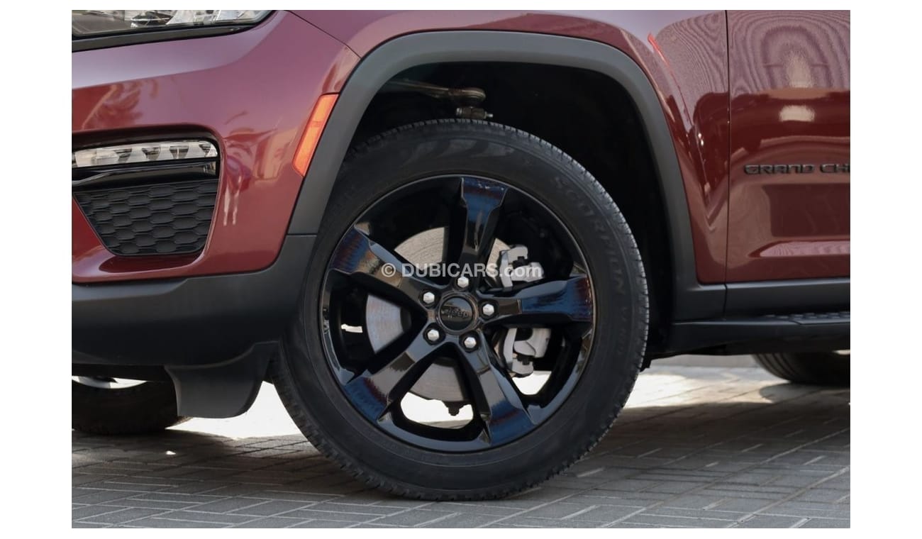 جيب جراند شيروكي Jeep Grand Cherokee Limited 2022 GCC under Agency Warranty and Service Contract with Flexible Down-P