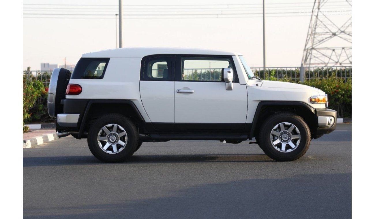 Toyota FJ Cruiser 2023 Toyota FJ Cruiser 4.0 with JBL Petrol - White inside Black | Export Only