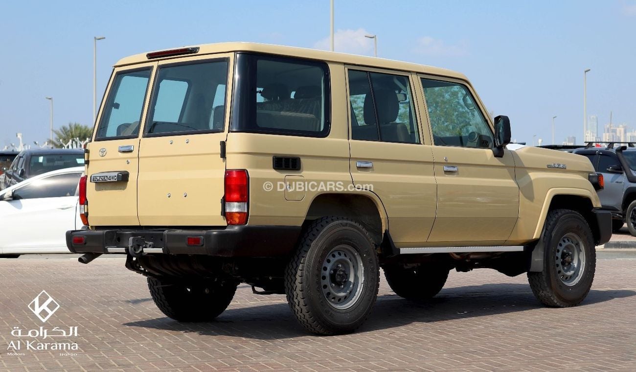 Toyota Land Cruiser Hard Top Leather Seat | Diff Lock | Manual 4WD