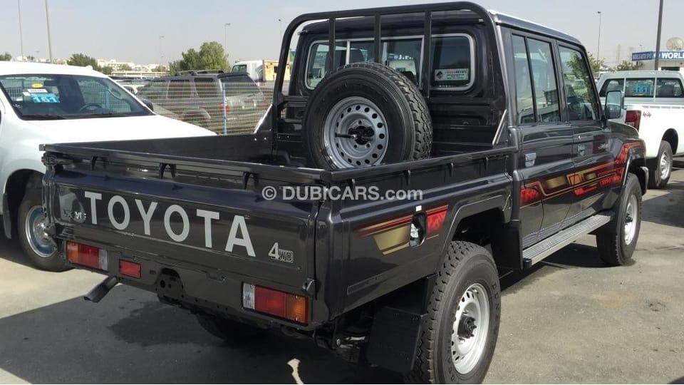 New Toyota Land Cruiser Pick Up Grj79 Dc V6 Petrol 2018 2018 For Sale 